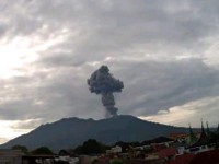 Waspada! Gunung Marapi Sumbar Erupsi Lagi