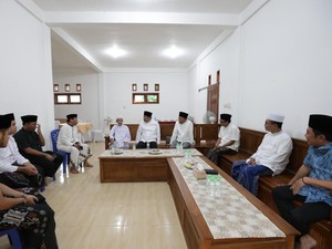 Bertemu Kiai Kawasan Tapal Kuda, Mensos Minta Dukungan Sekolah Rakyat