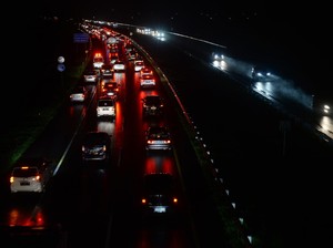 Ingat! Haram Lakukan Hal Ini di Jalan Tol