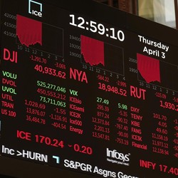 IHSG Dibuka Langsung Trading Halt, Ini Penjelasan BEI