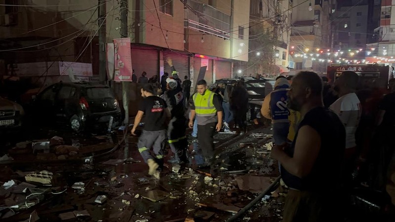 Serangan Israel ke Lebanon dikabarkan menewaskan komandan Hamas Hassan Farhat, di Sidon, Lebanon, 4 April 2025. REUTERS/Ali Hankir