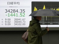 Bursa Asia Dibuka di Zona Hijau, Investor Cerna Ancaman Trump ke Iran