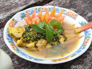 Kedai Ingkar Janji Sajikan Nila Kuah Pindang Ditemani Asrinya Kulon Progo