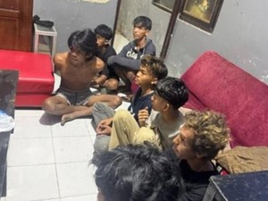Anak Eks Kasatpol PP Bulukumba Dibusur di Depan Rumah, 10 Orang Ditangkap
