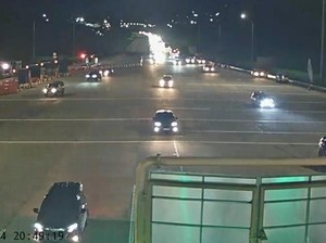 One Way Tol Kalikangkung Km 414-Km 237 Arah Jakarta Diterapkan Malam Ini