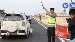 Arus Balik Lewat Lamongan Diarahkan ke JLU Antisipasi Kemacetan