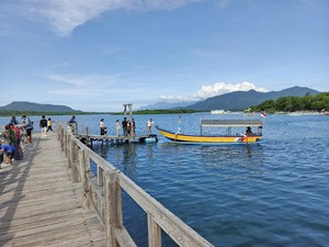 Video: Wisata Teluk Gilimanuk Diserbu Ribuan Pengunjung di Awal 2026