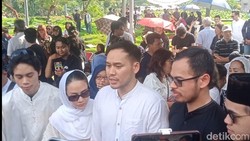 Rama Kenang Pesan Terakhir Ray Sahetapy