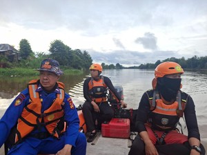 Kronologi 2 Bocah Hanyut di Sungai Ogan, Warga Temukan Baju-Sandal