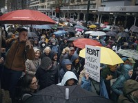 Buah Kebijakannya Sendiri, Puluhan Ribu Warga AS Demo Kecam Trump!