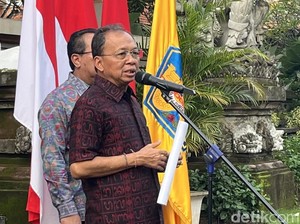 Koster Tunjuk Giri Prasta Pimpin Proyek Penanganan Sampah di Bali