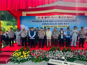 Contraflow 2 Lajur di Km 70-47 Tol Arah Jakarta, Lanjut 1 Lajur hingga Km 36