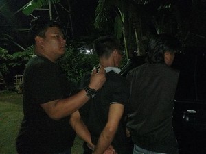Polisi Gerebek Rumah Pengedar Sabu di Lombok Barat, Bapak dan Anak Ditangkap