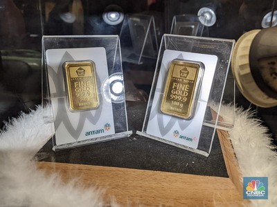 Tiba-tiba Ramai Orang RI Beli Emas, Keputusan Tepat?