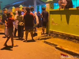Remaja di Parepare Dibusur OTK Saat Nongkrong, Betis Kena Panah