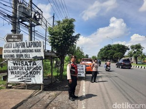 Polisi Patroli ke Wisata Lumpur Sidoarjo Antisipasi Lonjakan Wisatawan