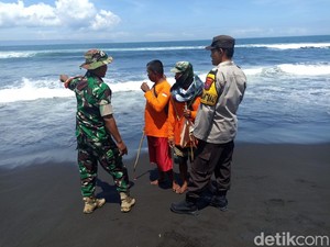 5 Fakta Ayah Tewas Terseret Ombak Saat Selamatkan Anak di Pantai Paseban