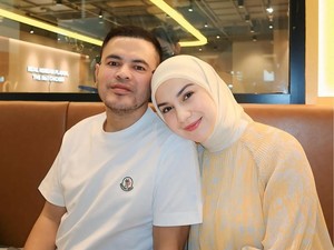 Irish Bella dan Haldy Sabri Naik Haji Usai Wakafkan Masjid dari Mahar Nikah