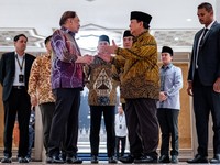 Prabowo Lebaran ke PM Malaysia, Bahas Penetapan Tarif Trump