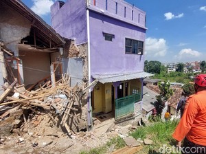 10 Rumah Rusak dan 35 Jiwa Terdampak Pergerakan Tanah di Cimahi