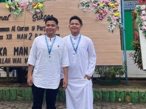 Kembar Asal MAN 2 Padangsidimpuan Lulus SNBP 2025, Terpisah Jarak UI-UM
