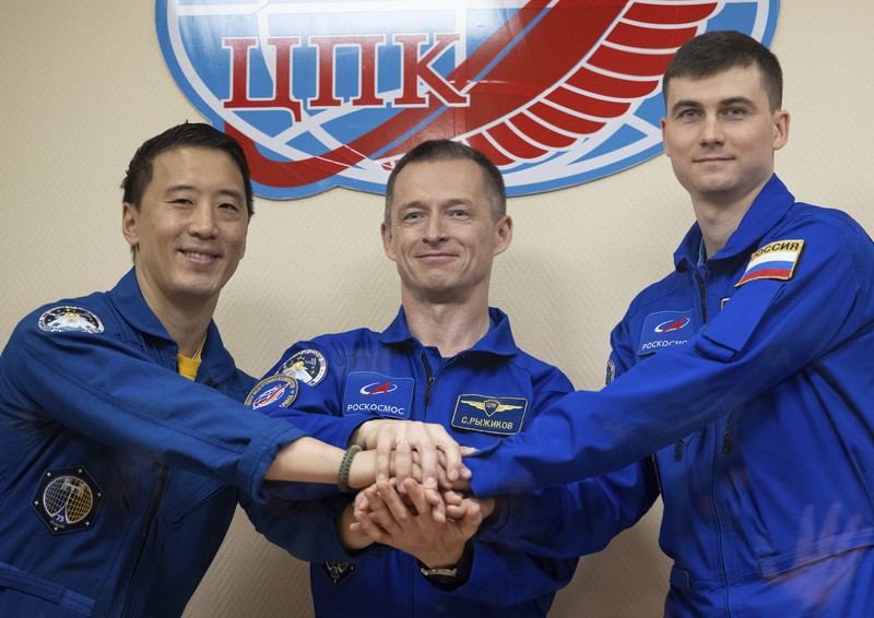 Roket Soyuz milik Rusia sukses meluncur dari kosmodrom Baikonur di Kazakhstan pada Selasa (8/4). (REUTERS/Maxim Shemetov) Roket Soyuz milik Rusia sukses meluncur dari kosmodrom Baikonur di Kazakhstan pada Selasa (8/4). (REUTERS/Maxim Shemetov)
