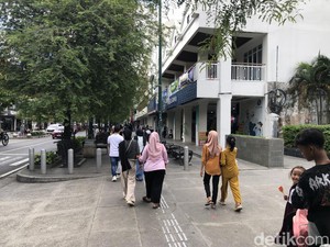 Heboh Bau Pesing Merebak di Malioboro