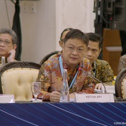 Pengusaha Tekstil Lapor ke Prabowo, Merek Global Kurangi Pesanan 15%