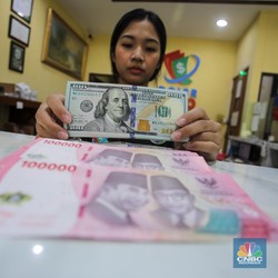 Nilai Tukar Rupiah Menguat Tipis, Dolar AS Turun ke Rp16.380