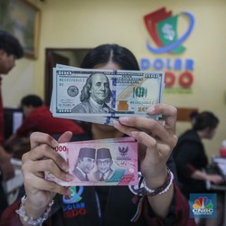 Hari Kejepit, NIlai Tukar Rupiah ke Dolar Dibuka Rp16.600/US$