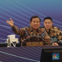 Cara Prabowo Bereskan Masalah Isi Kantong Warga RI