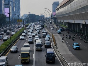 Lalin di Exit Tol Tegal Parang Tersendat, Ini Penyebabnya