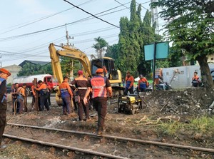 Pemerintah Tutup Perlintasan Nomor 11 Antara Stasiun Indro-Stasiun Kandangan
