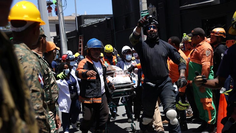 Pemandangan drone menunjukkan lokasi klub malam Jet Set yang runtuh di Santo Domingo, Republik Dominika, 8 April 2025. (REUTERS/Erika Santelices)