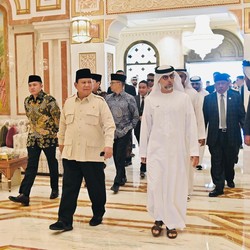Prabowo Lakukan Pertemuan Tertutup di Rumah Presiden MBZ