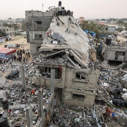 Dear Pak Prabowo, RI Harus Pimpin Dunia Akhiri Genosida Gaza Palestina