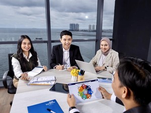 TASPEN Raih Penghargaan Employees Choice Indonesia Best 50 CEO Award