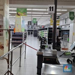 Kondisi Sepi, Lulu Hypermarket Sawangan Diskon Barang Gila-gilaan