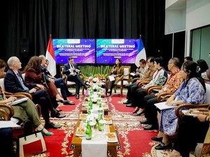 Jelang Kunjungan Macron, Menkomdigi Terima Mendag Prancis