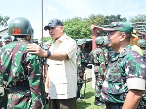 Menhan Tinjau Secata di Lahat, Ingatkan Pentingnya Bangun Kekuatan TNI AD