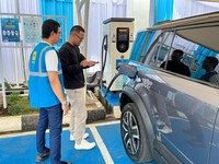 Ramai Liburan Akhir Tahun Pakai EV, Konsumsi Listrik SPKLU Naik 479%!