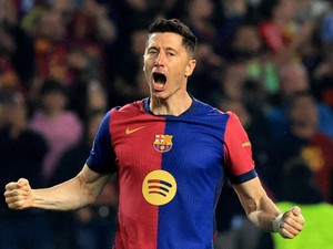 AC Milan Mau Rekrut Robert Lewandowski