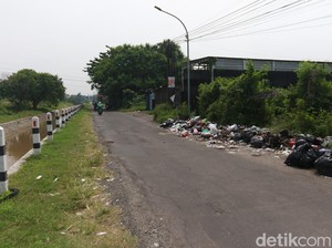 Sampah Liar Bikin Jorok Babarsari, DLH Sleman Janji Tangkap Oknum Nakal