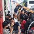 Bukan FOMO, Warga RI Rela Antri Beli Emas Sejak Subuh Gara-Gara ini