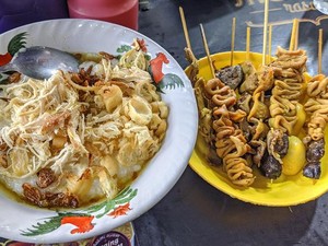 10 Bubur Ayam Enak di Jakarta Buat Spot Sarapan