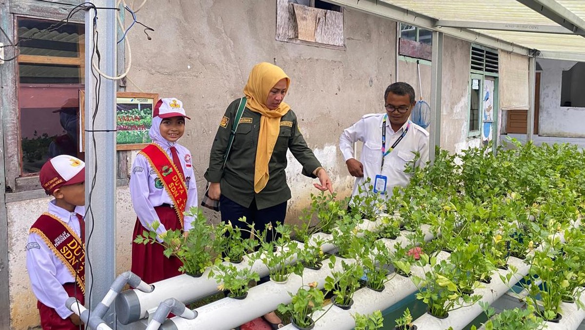 Pertamina Dorong Akses Pendidikan Local Hero dengan Beasiswa