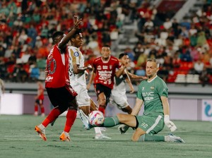 Bali United Gagal Menang Lawan Dewa United, Teco Salahkan Wasit dan VAR