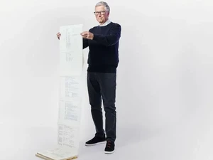 Bill Gates Pamer Coding-an Awal Microsoft, Setumpuk dan Panjang Banget!