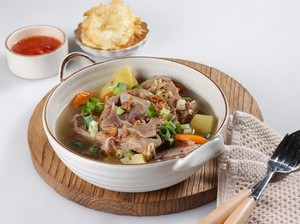5 Sop Buntut Sedap di Jakarta, Ada Langganan Menkeu Purbaya!