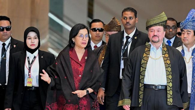 Trump Bikin Dunia Kacau, Sri Mulyani Beberkan Strategi ASEAN!
